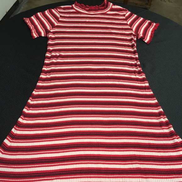 Stripped Dress - Picture 1 of 5